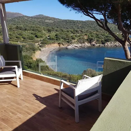 Accu Is Prezzus Tipo D1 Fronte Mare Apartment
